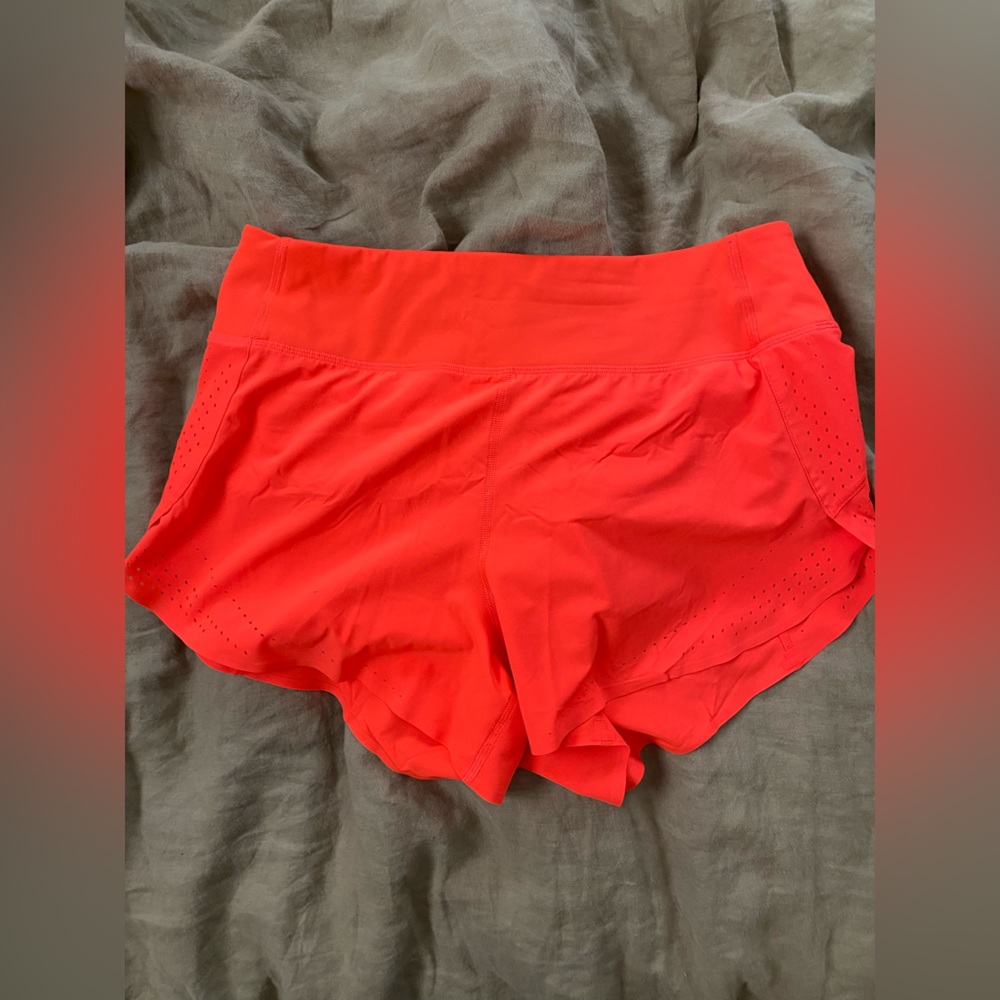 Mid rise athleta running shorts with liner